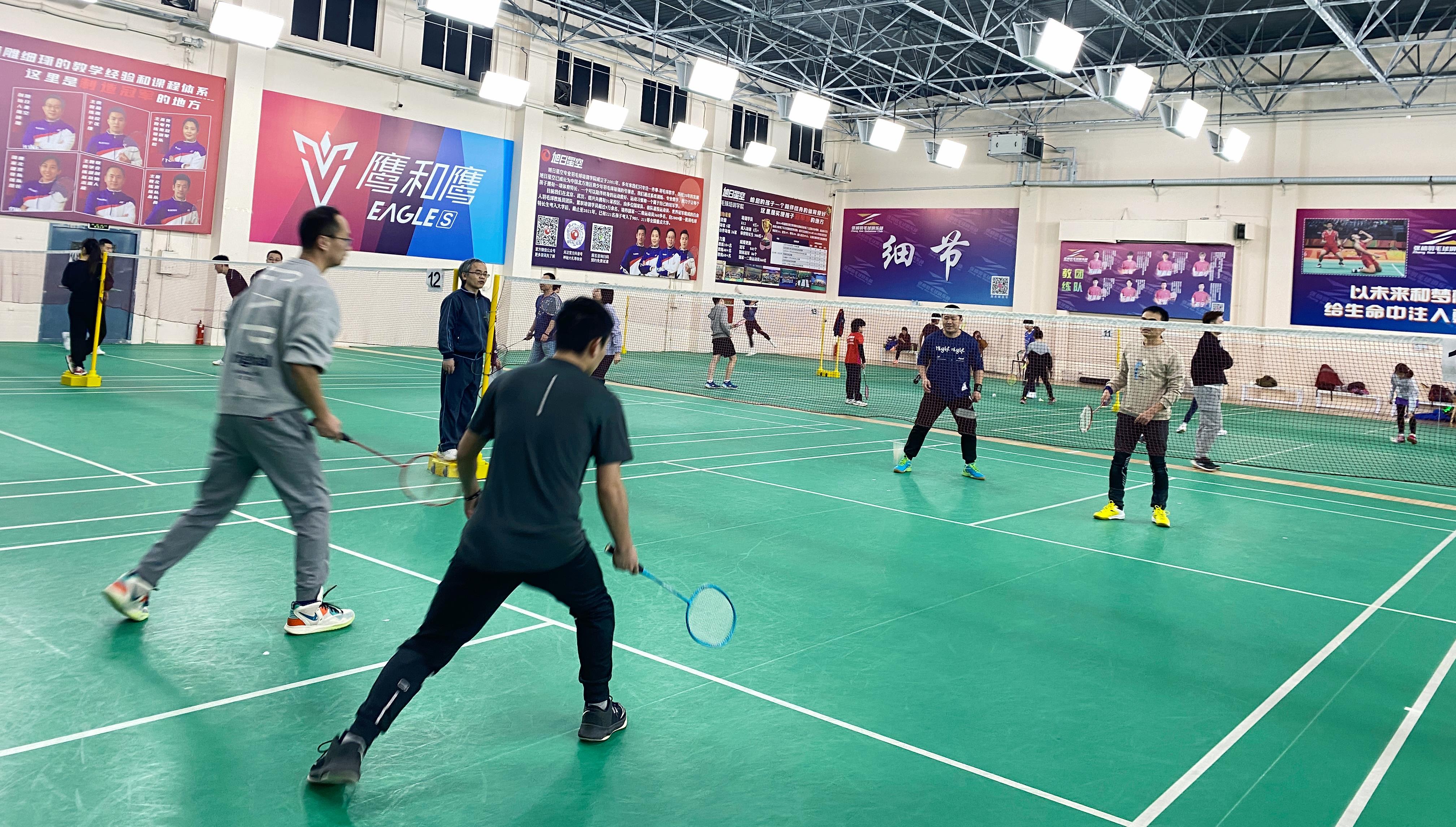 开元集团公司羽毛球友谊赛圆满结束